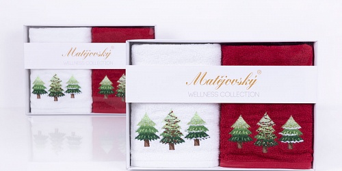 Gift wrapping towels Winter forest