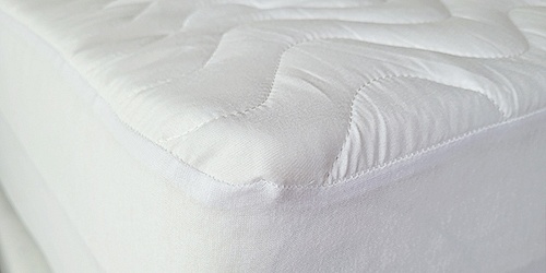 Mattress Protector Stretch Mattress Protector with a Waterproof Finishing
